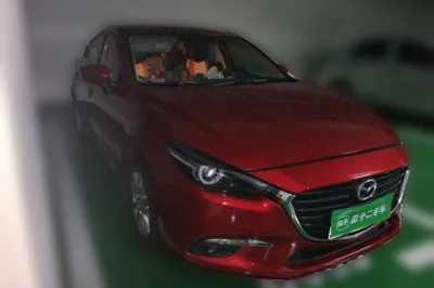 Mazda Mazda 3 Axela 2017, 71000 км, за 44960.29 CNY