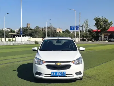 Chevrolet Sail 2015, 50000 км, за 10000 CNY