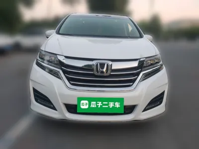 Honda Elysion 2016, 151900 км, за 118162.3 CNY