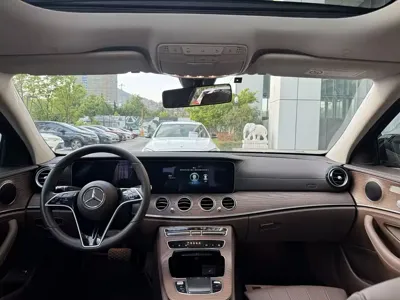 Mercedes-Benz E-Class 2022, 34000 км, за 249000 CNY - фото 9