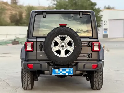 Jeep Wrangler 2019, 60000 км, за 229899 CNY - фото 5