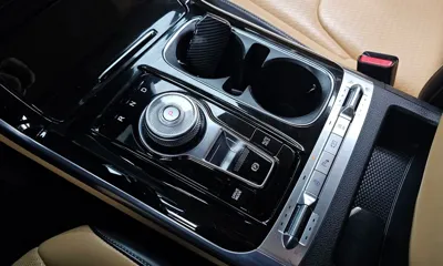 Kia Canival 2021, 57723 км, за 27990000 KRW - фото 9