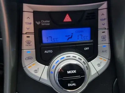 Hyundai Avante 2012, 109950 км, за 4990000 KRW - фото 10