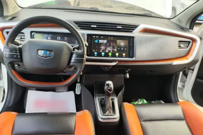 Geely Auto Vision X1 2017, 47100 км, за 33255.67 CNY - фото 12