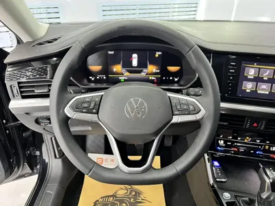 Volkswagen Passat 2023, 46000 км, за 105800 CNY - фото 11