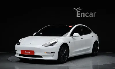 Tesla Model 3 · 2020 год