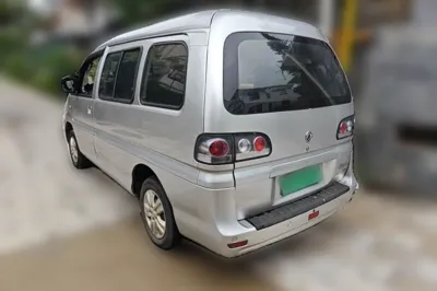 Forthing Lingzhi 2015, 95900 км, за 18843.49 CNY