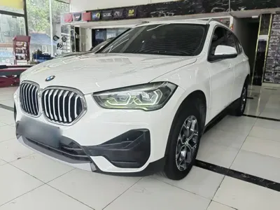 BMW X1 · 2021 год