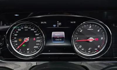 Mercedes-Benz E-Class 2018, 126310 км, за 19900000 KRW - фото 8