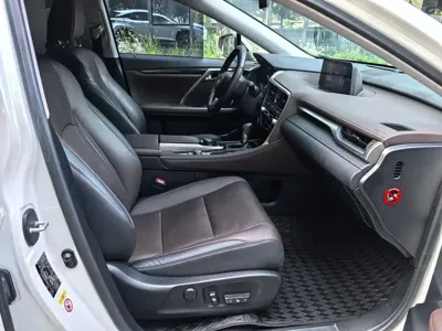 Lexus RX 2019, 103000 км, за 168000 CNY - фото 12