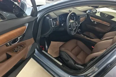 Volvo S90 2018, 117200 км, за 119066.43 CNY - фото 19