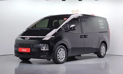Hyundai Staria · 2022 год