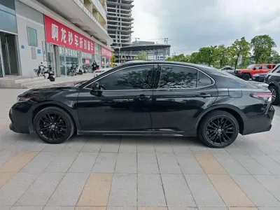 Toyota Camry 2022, 37700 км, за 109800 CNY