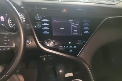 Toyota Camry 2018, 75300 км, за 75220.98 CNY - фото 14