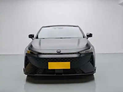 Changan UNI-V 2024, 20000 км, за 60500 CNY