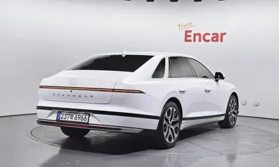 Hyundai Grandeur 2023, 58450 км, за 37500000 KRW