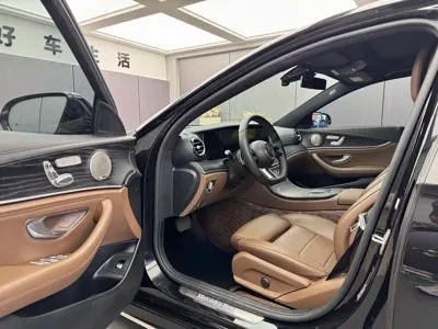 Mercedes-Benz E-Class 2022, 30000 км, за 227399 CNY