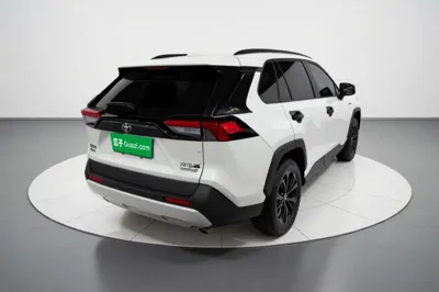 Toyota RAV4 2023, 49300 км, за 153040 CNY - фото 6