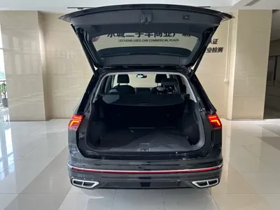 Volkswagen Tiguan L 2021, 32000 км, за 115000 CNY - фото 18