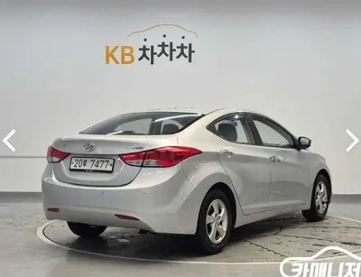 Hyundai Avante 2012, 182741 км, за 2300000 KRW