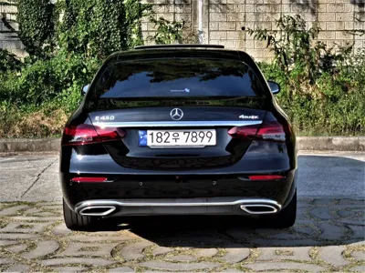 Mercedes-Benz E-Class 2022, 50600 км, за 42000000 KRW