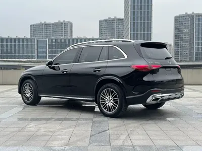 Mercedes-Benz GLC 2026, 5000 км, за 328000 CNY