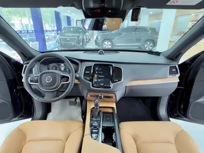 Volvo XC90 2019, 80000 км, за 140900 CNY - фото 5