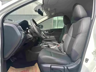 Nissan Qashqai 2016, 135000 км, за 35800 CNY