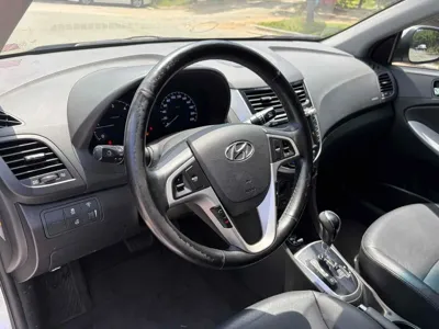 Hyundai Accent 2015, 188572 км, за 4000000 KRW - фото 8