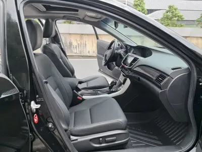 Honda Accord 2016, 120000 км, за 71800 CNY - фото 9