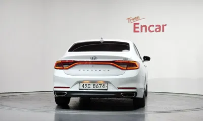 Hyundai Grandeur 2017, 158795 км, за 12990000 KRW
