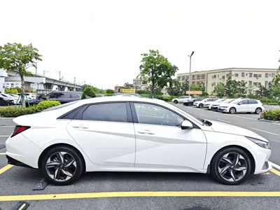Hyundai Elantra 2022, 50000 км, за 59900 CNY - фото 8