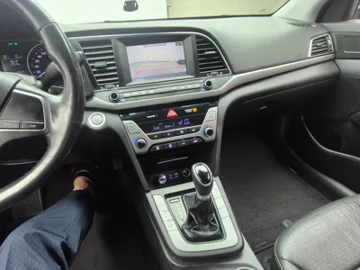 Hyundai Avante 2016, 132541 км, за 7800000 KRW - фото 12