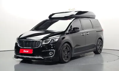 Kia Canival · 2018 год