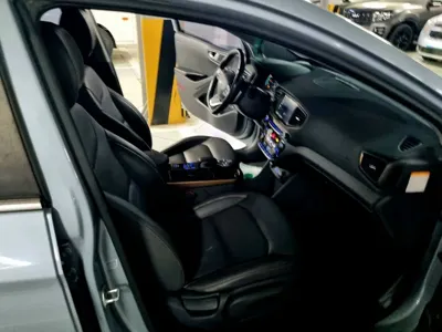 Hyundai Ioniq 2017, 152731 км, за 9900000 KRW - фото 13