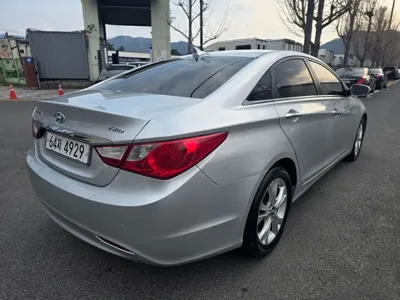 Hyundai Sonata 2010, 183303 км, за 3500000 KRW - фото 7