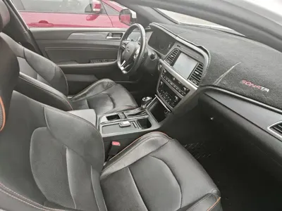 Hyundai Sonata 2016, 110000 км, за 27100 CNY