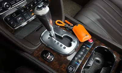 Bentley Flying Spur 2015, 84259 км, за 51900000 KRW - фото 9