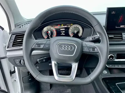 Audi Q5L 2022, 25600 км, за 186800 CNY - фото 19