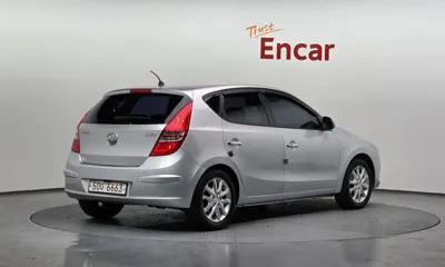 Hyundai i30 2009, 108996 км, за 3700000 KRW