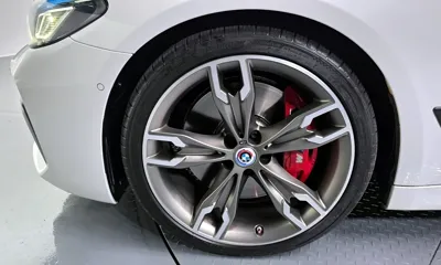 BMW 5-Series 2023, 35451 км, за 43486.74 USD
