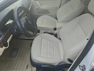 Volkswagen Lavida 2015, 81199 км, за 25800 CNY - фото 9