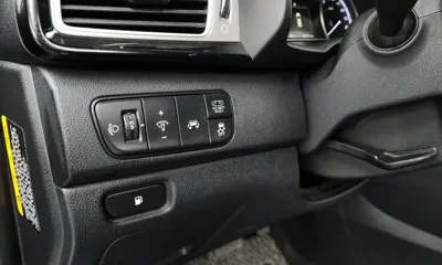 Kia Niro 2018, 124321 км, за 9800000 KRW - фото 16
