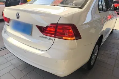 Volkswagen Santana 2018, 45000 км, за 48693.85 CNY - фото 6
