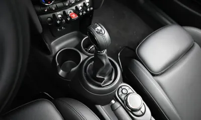MINI Cooper 2019, 26337 км, за 17000000 KRW - фото 9