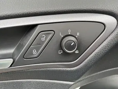 Volkswagen Golf 2017, 100000 км, за 50800 CNY - фото 17