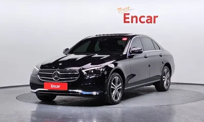 Mercedes-Benz E-Class · 2022 год