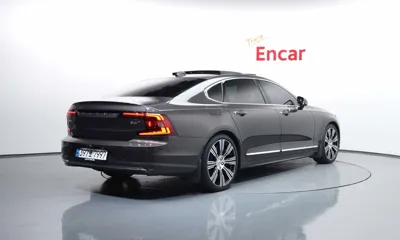 Volvo S90 2023, 95032 км, за 33500000 KRW