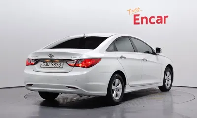 Hyundai Sonata 2014, 197074 км, за 4000000 KRW
