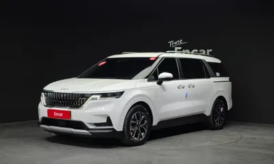 Kia Canival · 2023 год